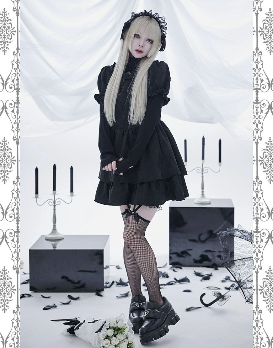 ililil【イルイルイル】月深乃絢コラボワンピース/全1色 ililil【イルイルイル】月深乃絢コラボワンピース/全1色