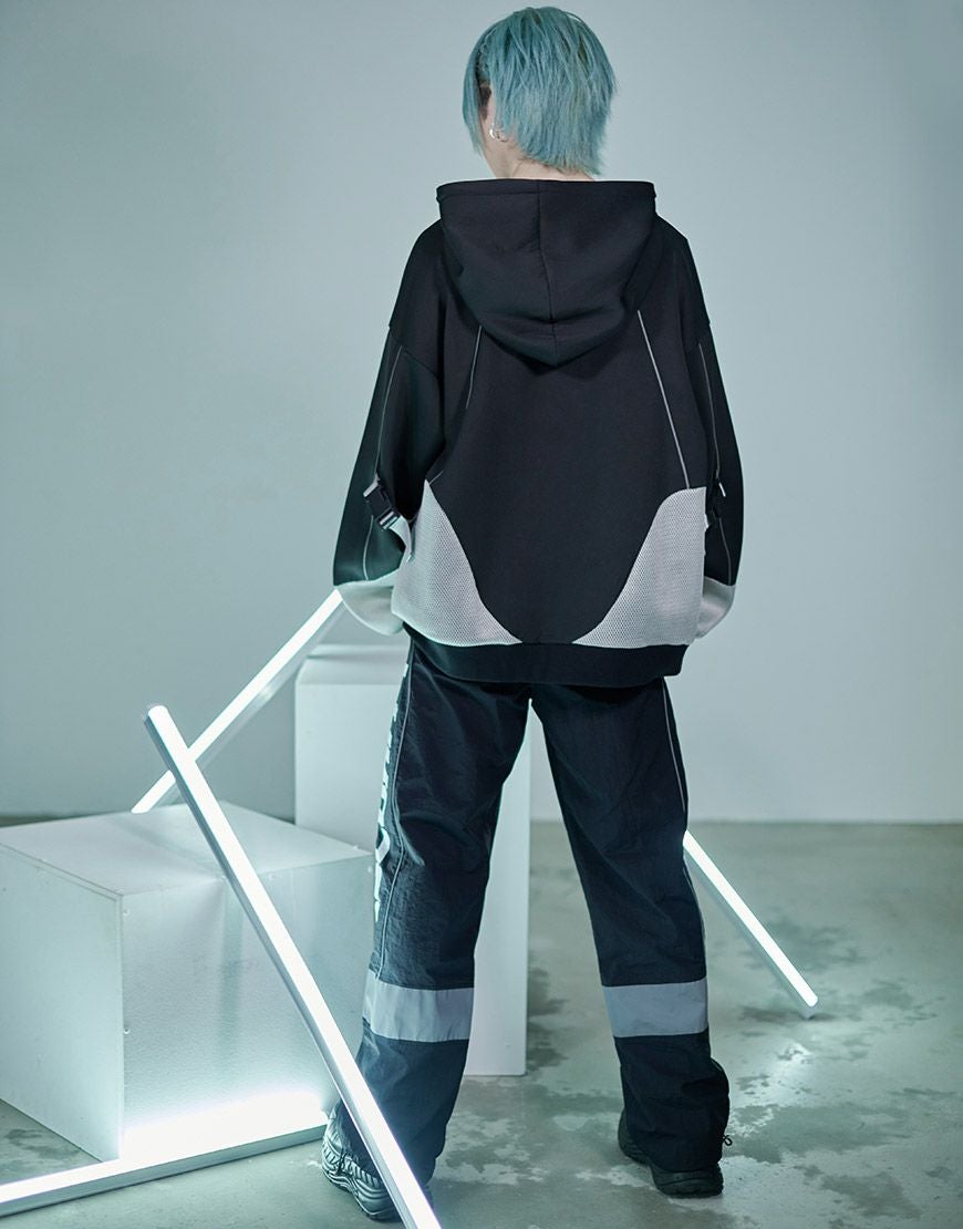 ililil【イルイルイル】イルイル巨腕装備服Ver.1.0/全2色