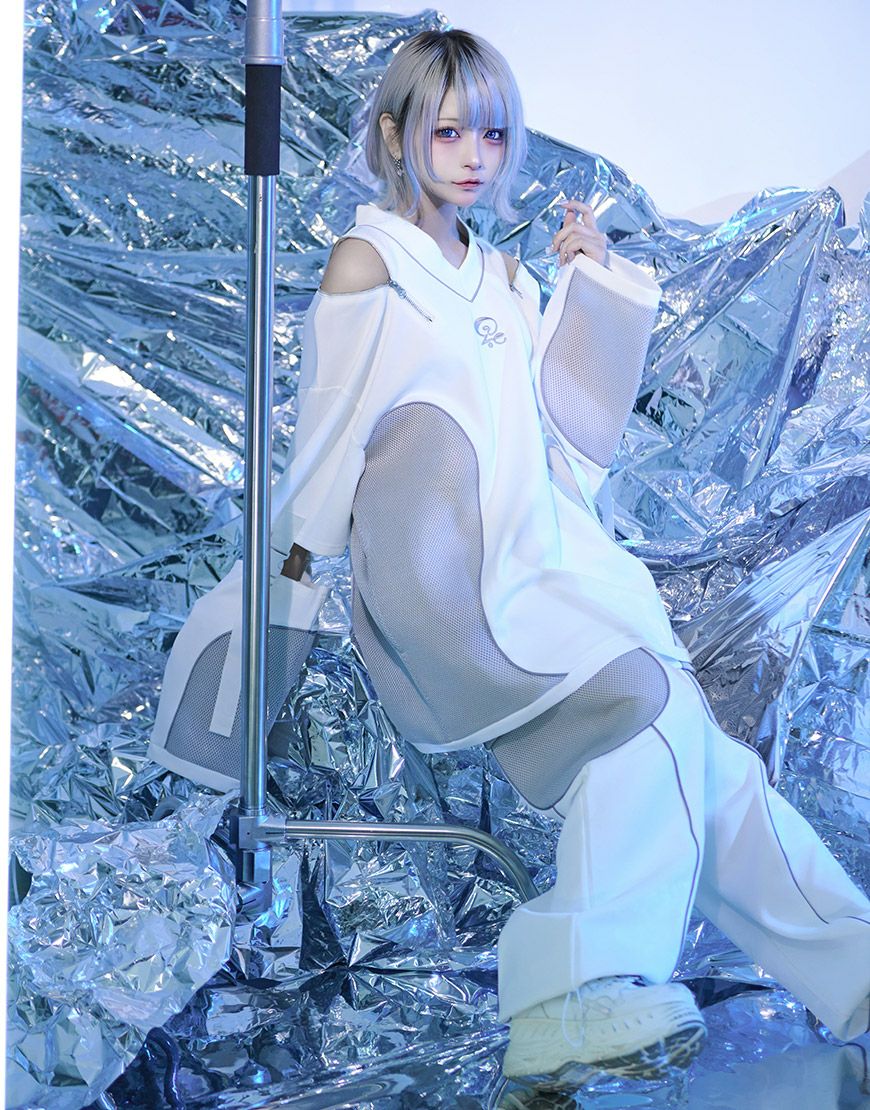 ililil【イルイルイル】［受発注］あのねちゃんコラボカットソー/全2色