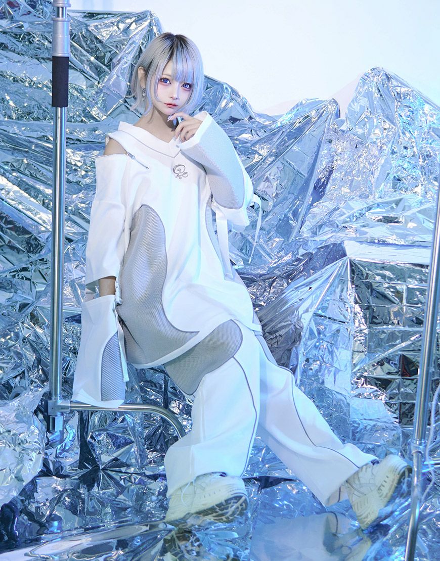 ililil【イルイルイル】［受発注］あのねちゃんコラボカットソー/全2色