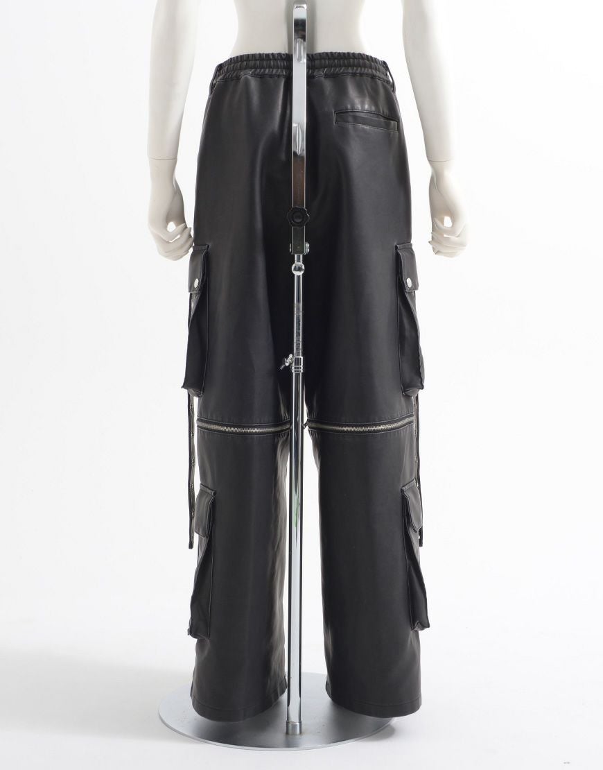 ililil【イルイルイル】2way gimmick synthetic leather cargo pants