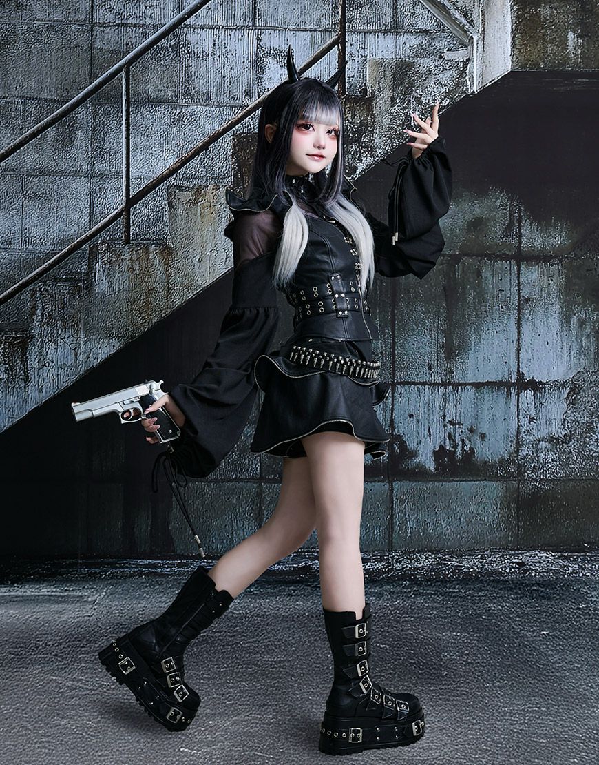 ililil【イルイルイル】いるいる戦術特殊部隊～鬼桜KIOU～（上）/全1色