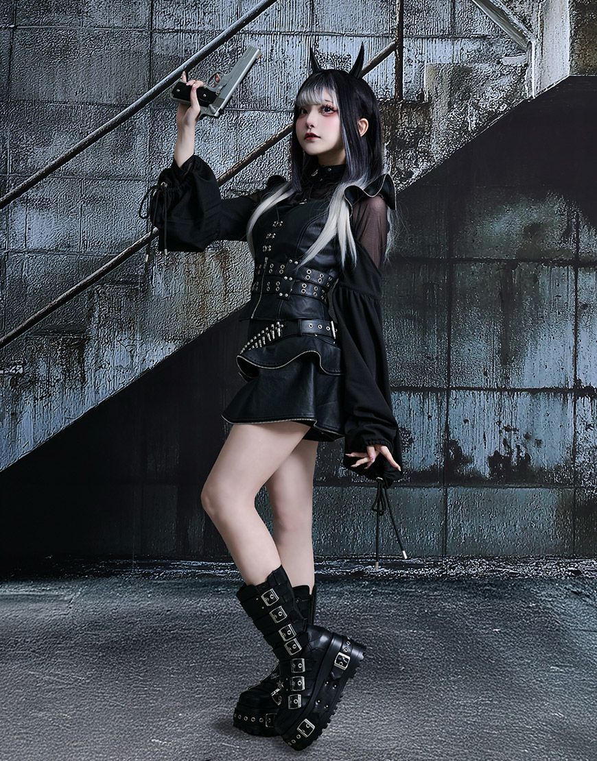 ililil【イルイルイル】いるいる戦術特殊部隊～鬼桜KIOU～（上）/全1色